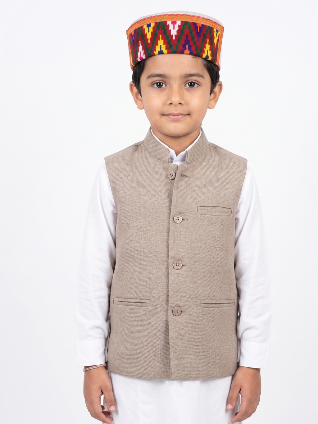 Traditional Himachali Woolen Topi / Cap- KULLU LEHARI | handcrafted | intricately woven band